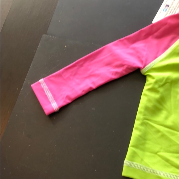 Flap Happy Girls Baby UPF50+Graphic Rash Guard NWT - Picture 9 of 9